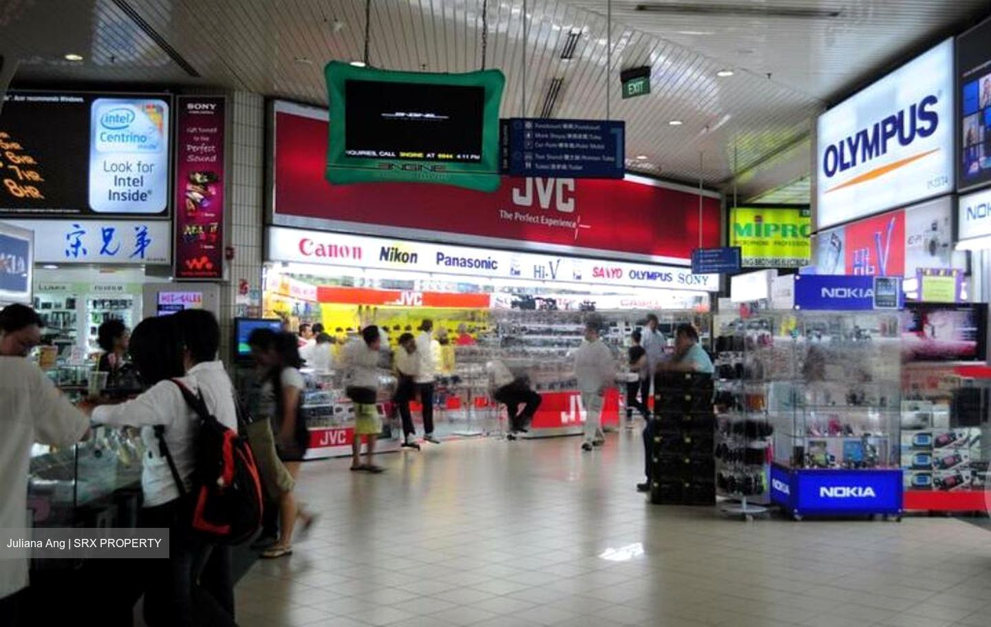 Sim Lim Square (D7), Shop House #453935531
